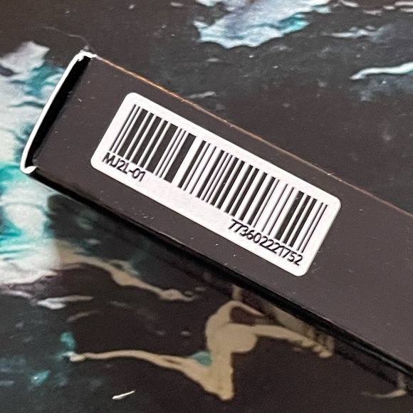 NIB MAC Prep + Prime Highlighter in Light Boost - Picture 7 of 7